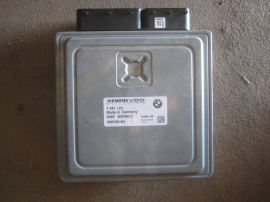 BMW - CONTROL MODULE UNIT DME OEM - 7581123